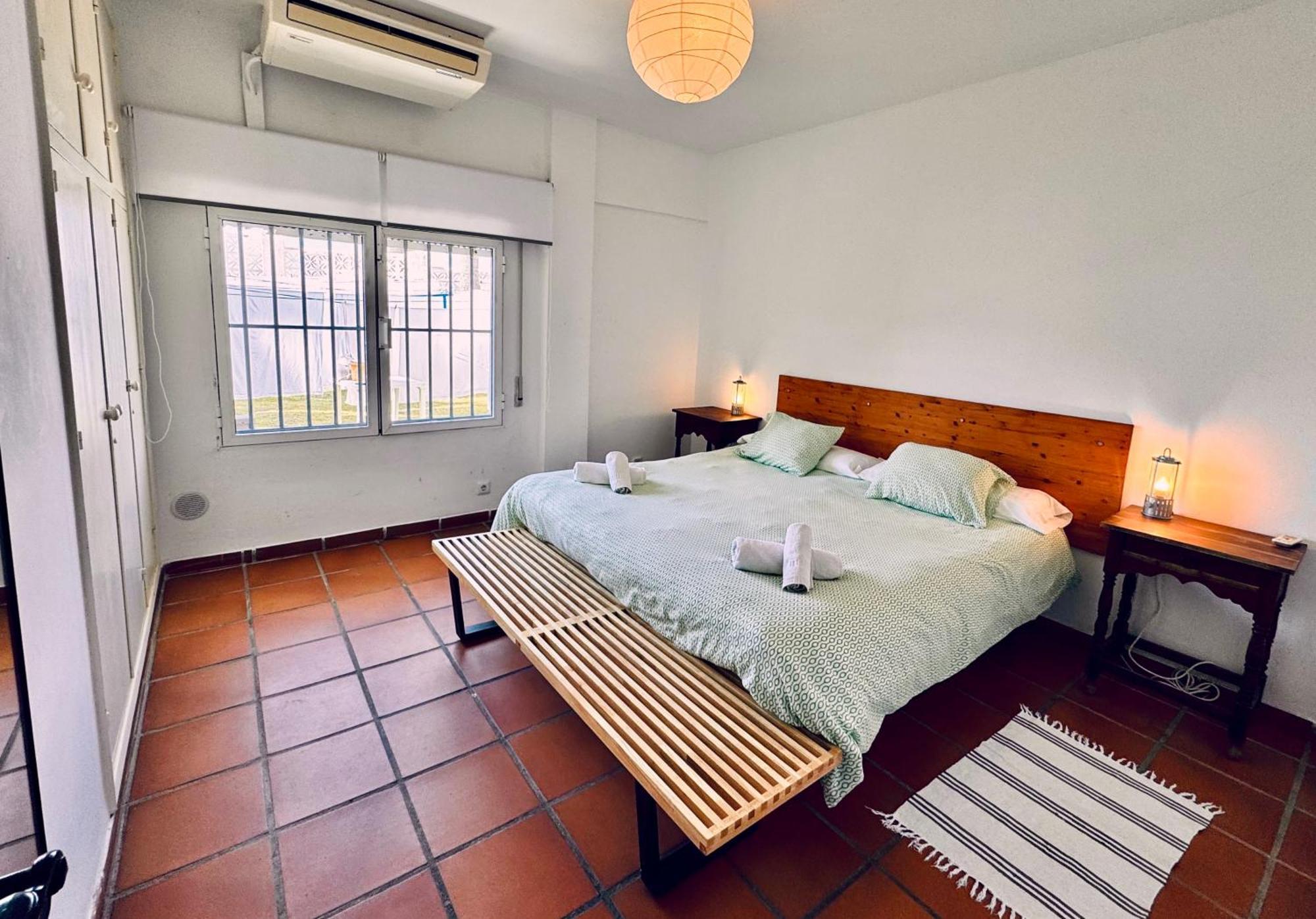 Apartamentos Playa Torrecilla Nerja Oda fotoğraf