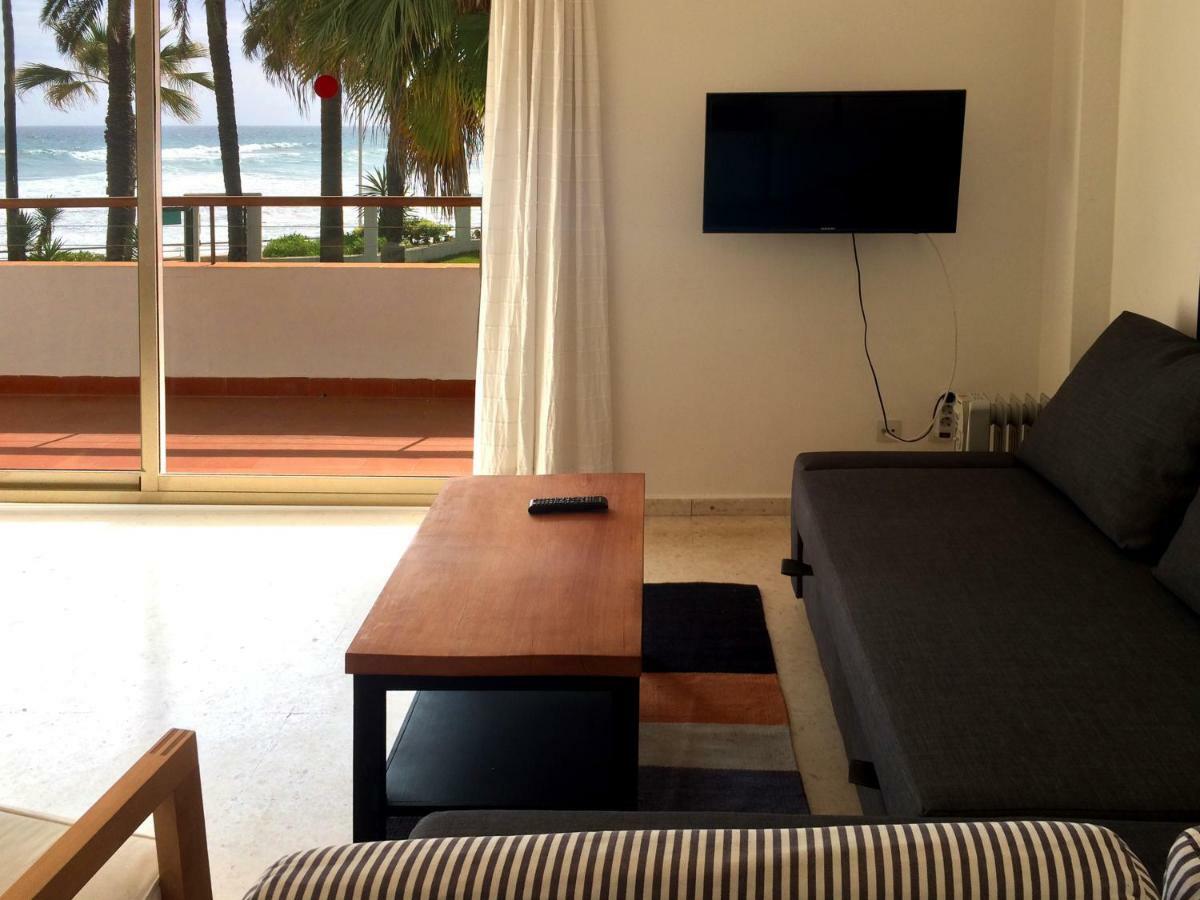 Apartamentos Playa Torrecilla Nerja Dış mekan fotoğraf