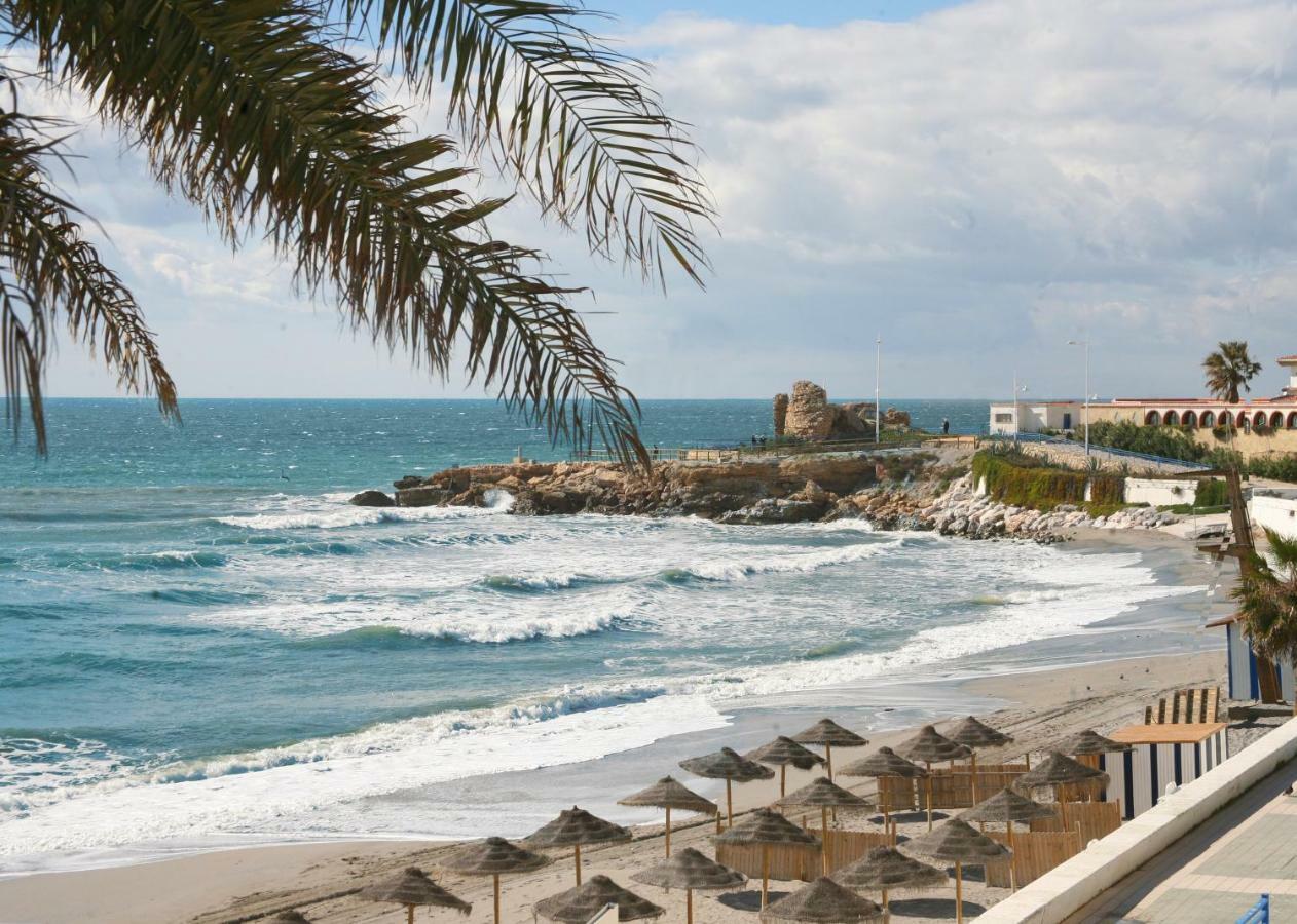 Apartamentos Playa Torrecilla Nerja Dış mekan fotoğraf