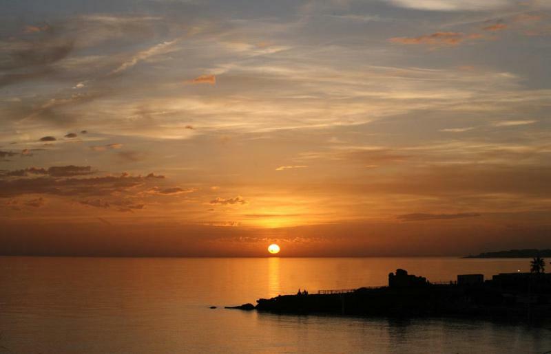 Apartamentos Playa Torrecilla Nerja Dış mekan fotoğraf