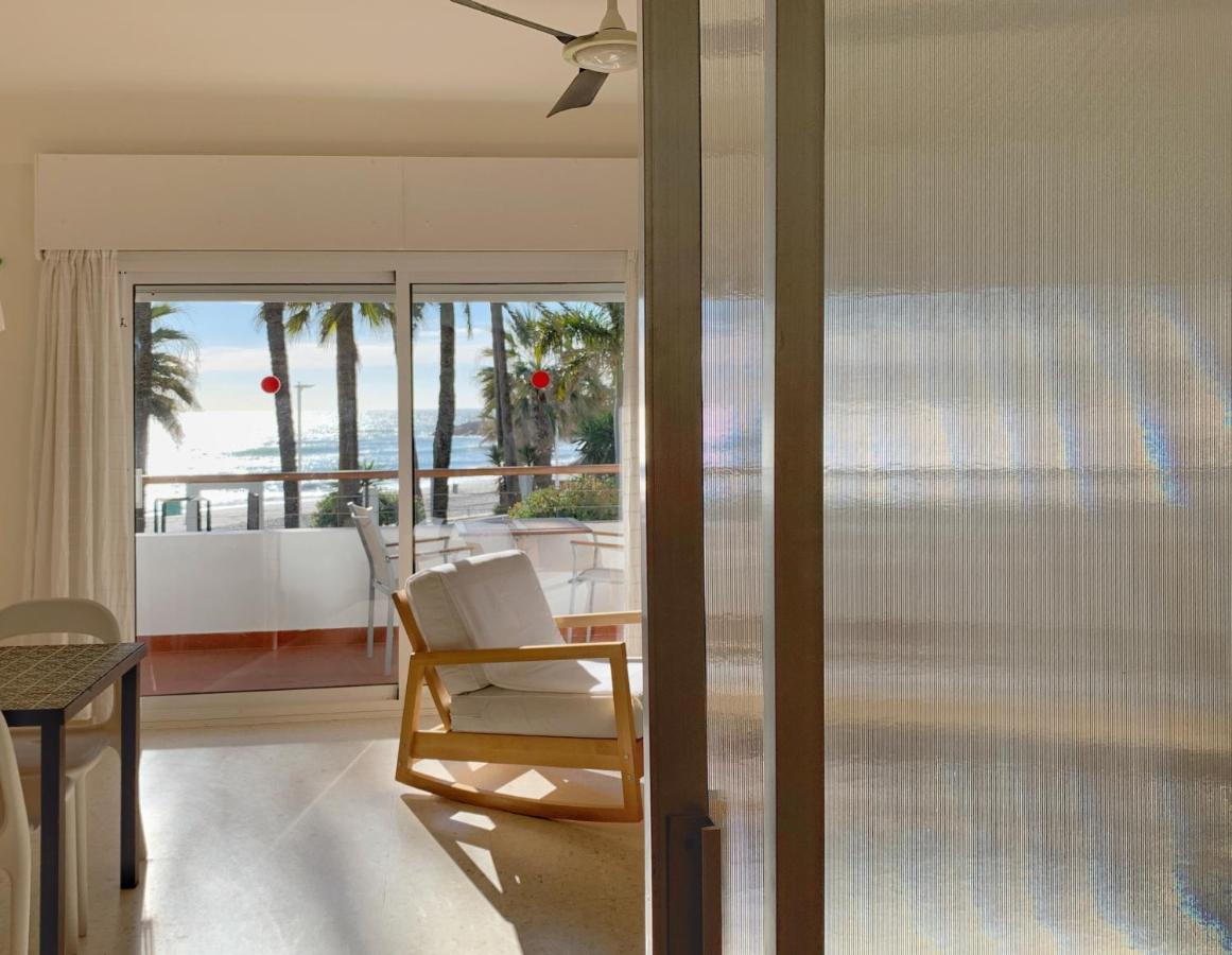 Apartamentos Playa Torrecilla Nerja Dış mekan fotoğraf